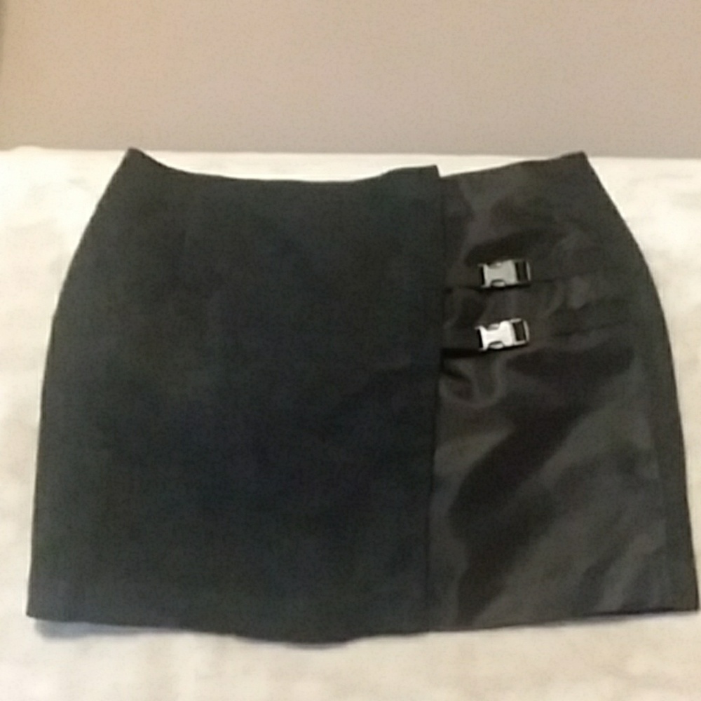 EXPRESS MINI SKIRT ~ FULLY LINED